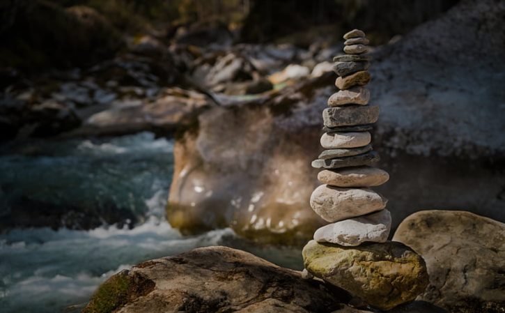 家里的万年青盆景可以分枝给别人吗?