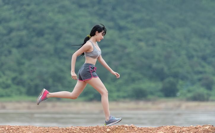 公交车辆跟行区域是什么意思？(车辆限行当中限行区域是什么意思)