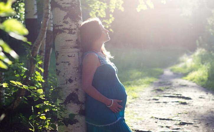 乳化油调hlb平衡的时候破乳是怎么回事，稍加一点油酸就又变的清澈透明？ 是酸碱不平衡吗