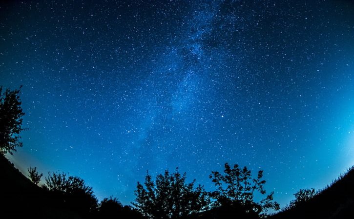 (旅行社管理条例)大连福慧旅行社存款后以旅游形式反馈储_户合法吗？